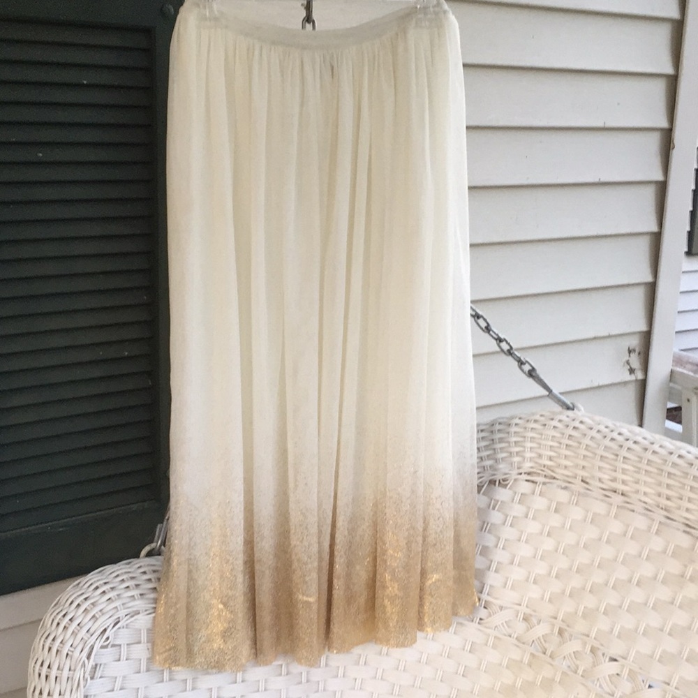 Gorgeous flowy maxi skirt with gold trim
